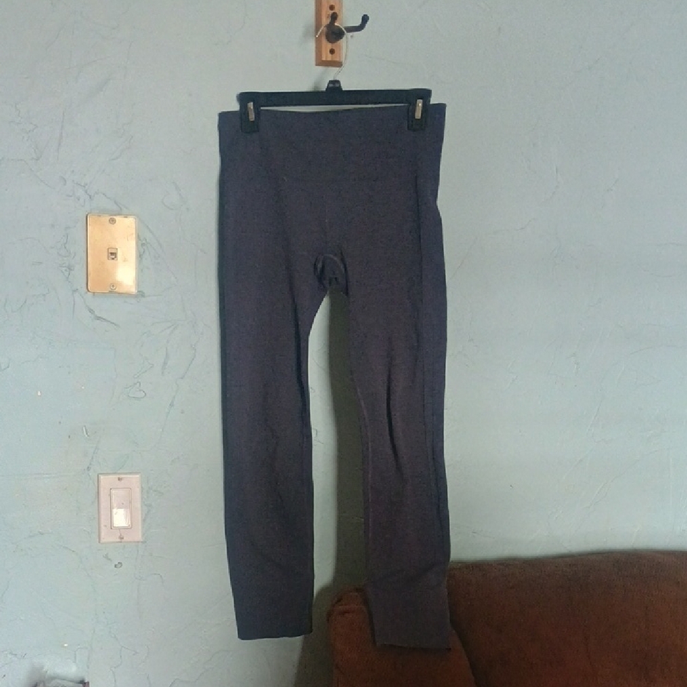Lululemon Athletica Charcoal Leggings - Picture 2 of 3